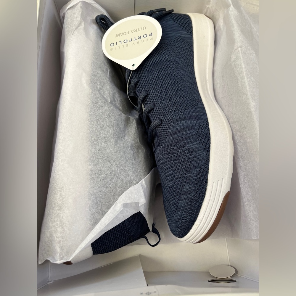 Perry Ellis Shoes